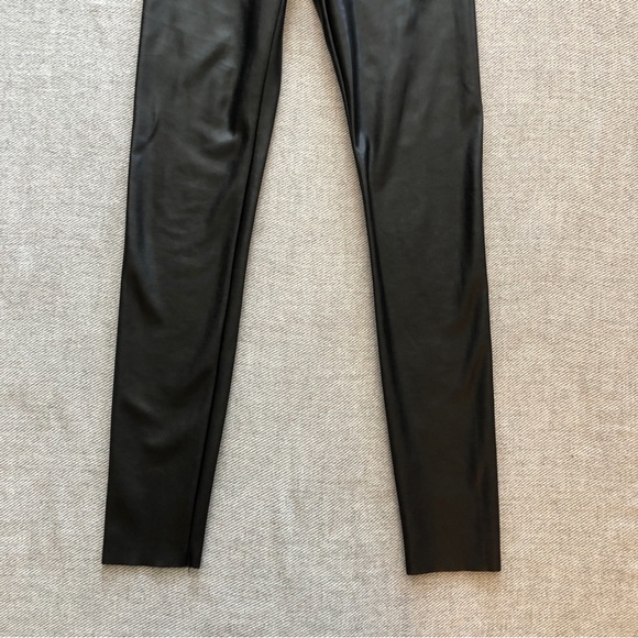 Wilfred Vegan Leather Jemma Legging, Size XXS - Picture 7 of 16